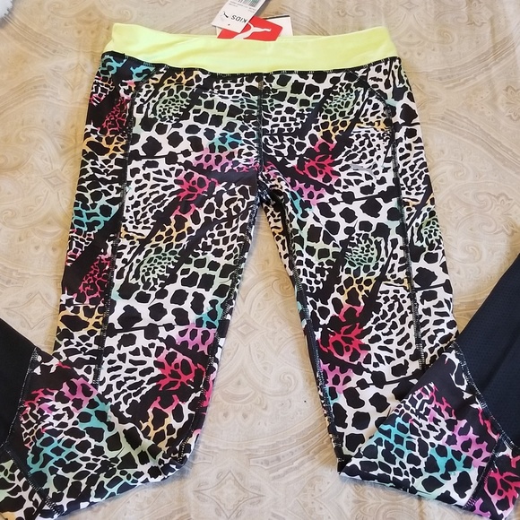 NWT Puma Kids Size Large (10-12) leggings - Picture 1 of 2